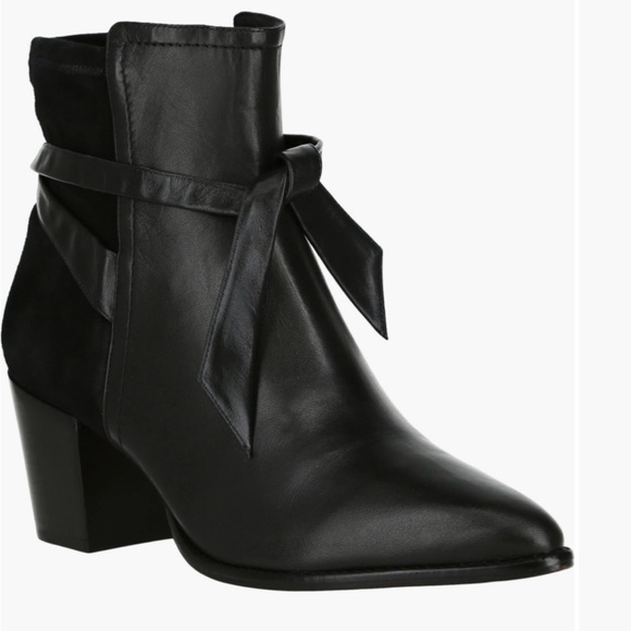 Alexandre Birman Black Ankle Boots with Wrap-Around Strap - Picture 1 of 11